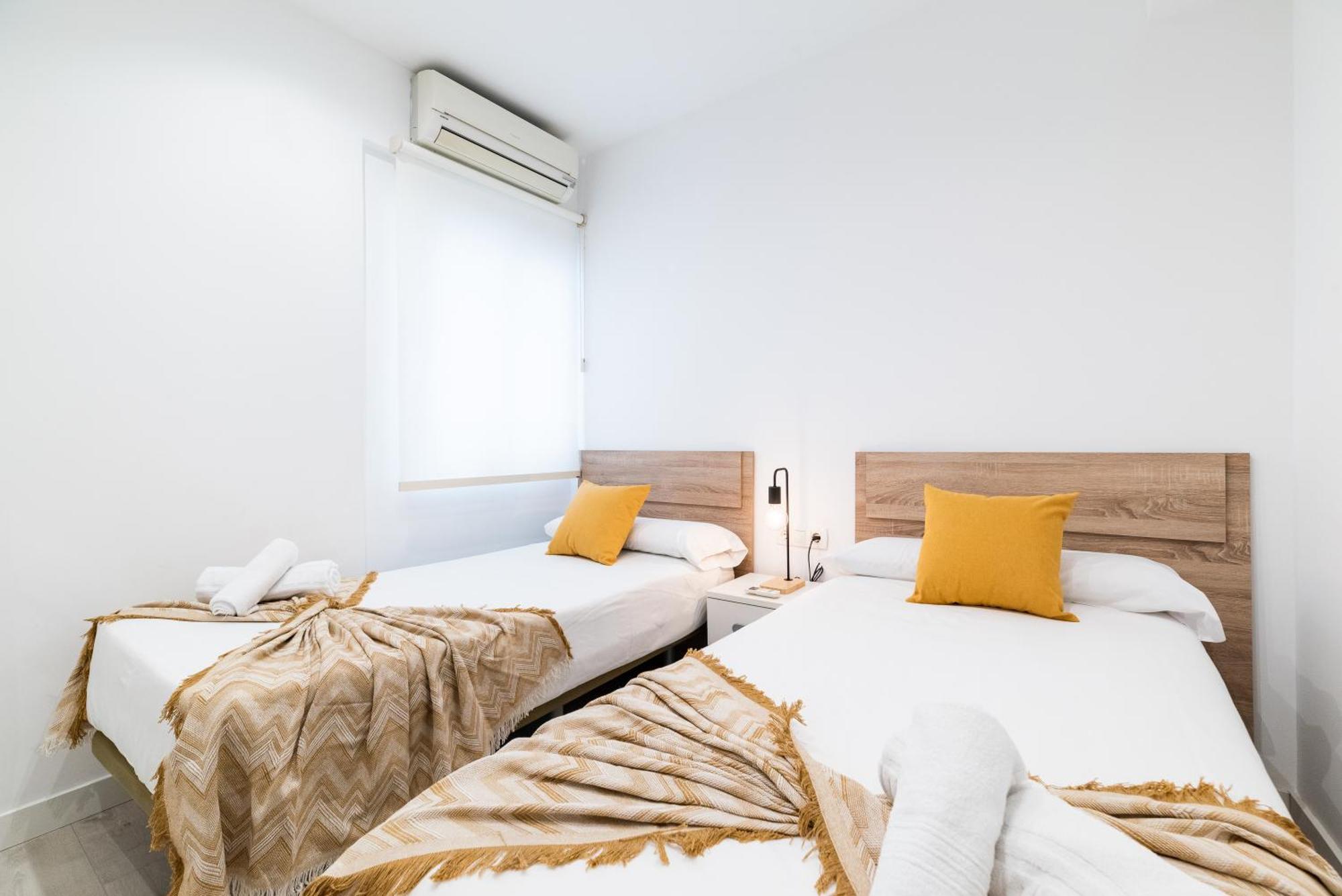 Wekey Homes Granada, Elvira Suites Centro Екстер'єр фото