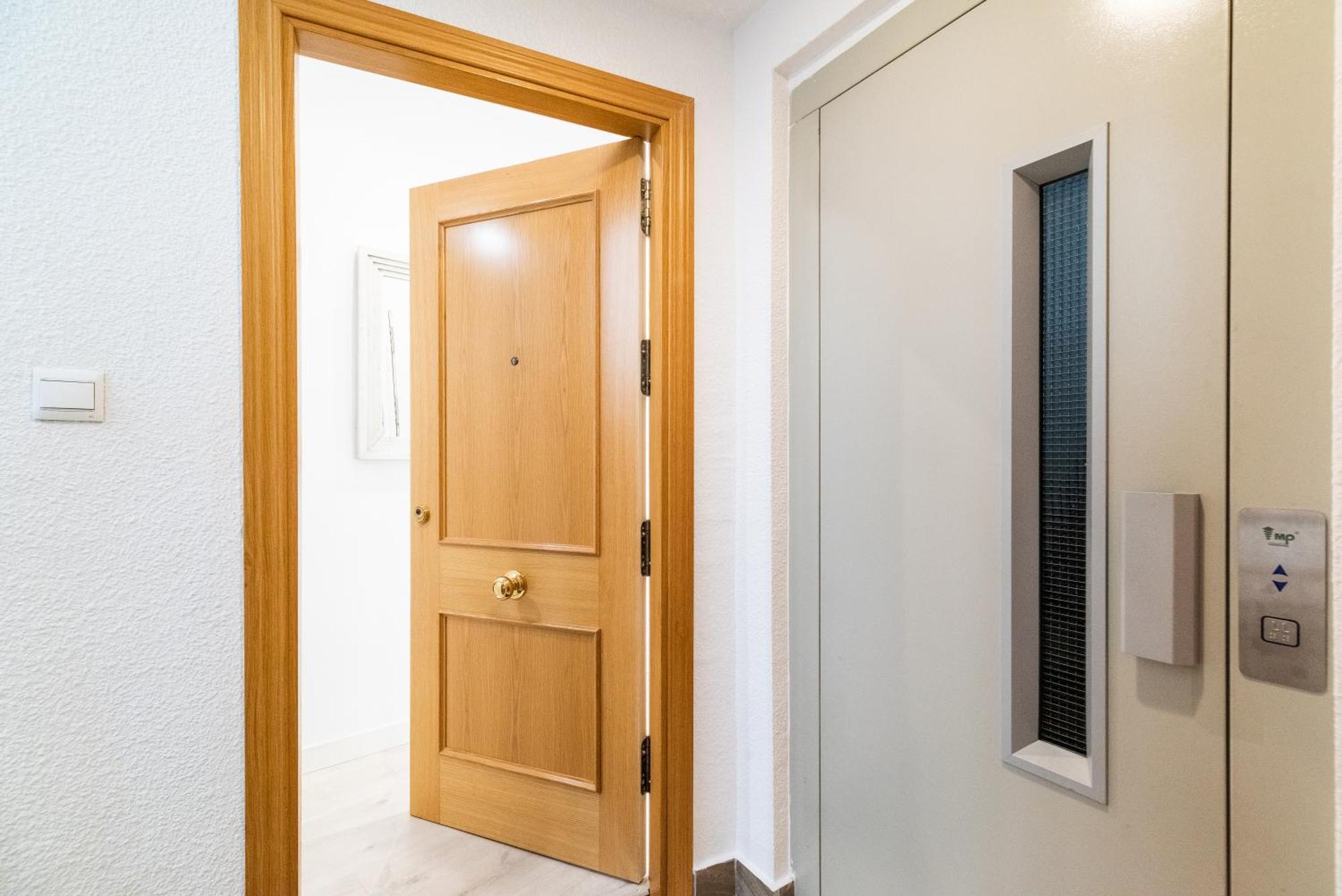 Wekey Homes Granada, Elvira Suites Centro Екстер'єр фото