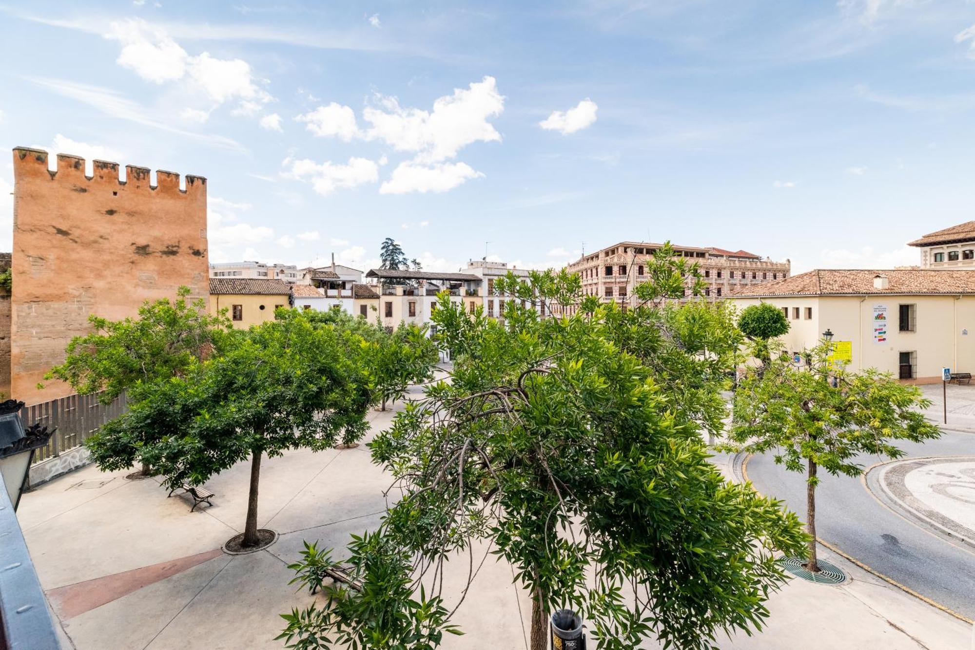 Wekey Homes Granada, Elvira Suites Centro Екстер'єр фото