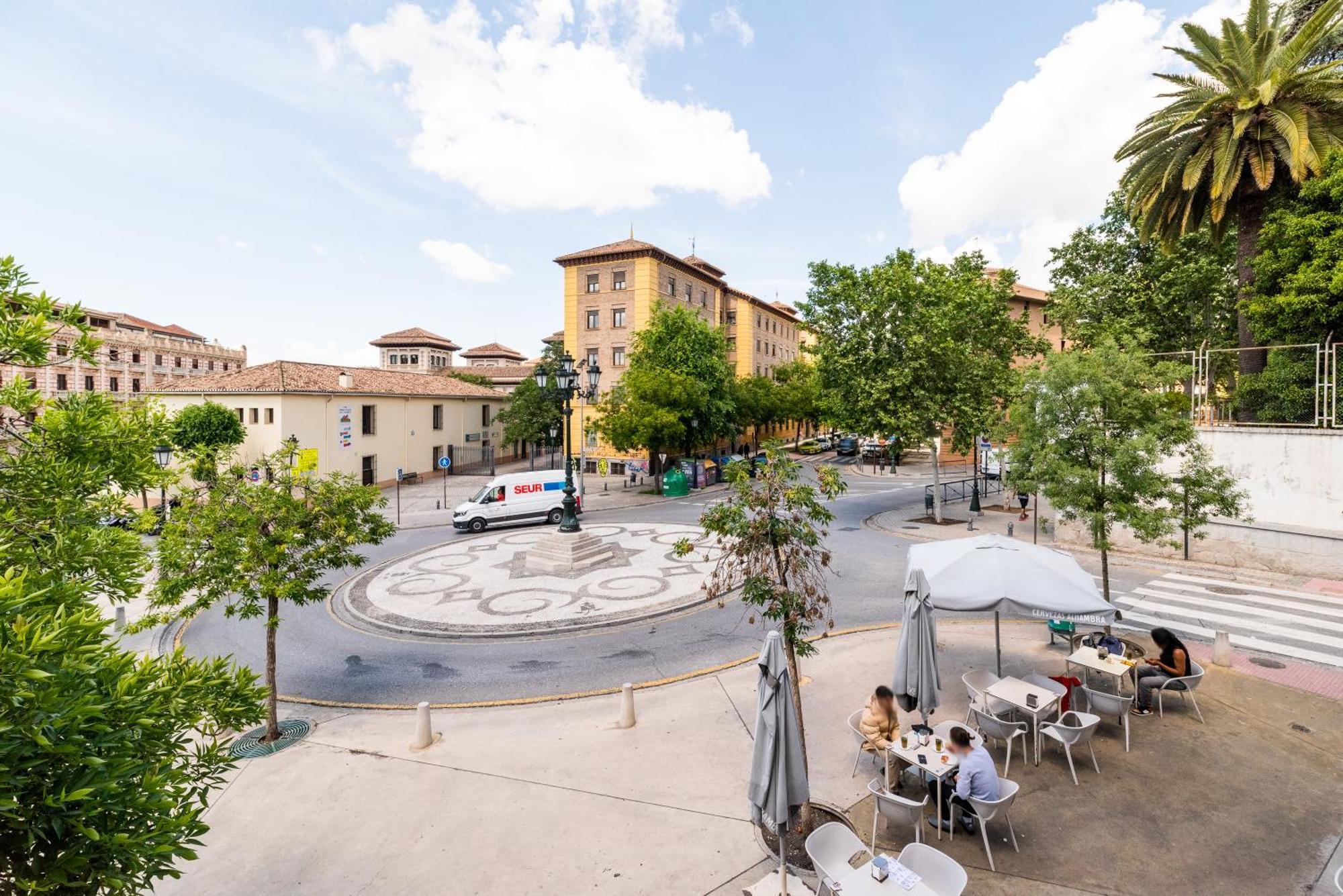 Wekey Homes Granada, Elvira Suites Centro Екстер'єр фото